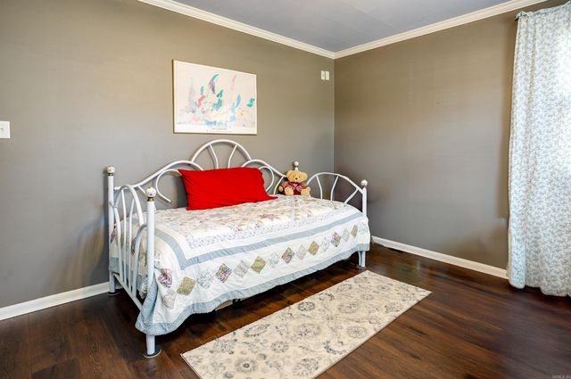 1110 W Nettleton, Jonesboro, AR 72401