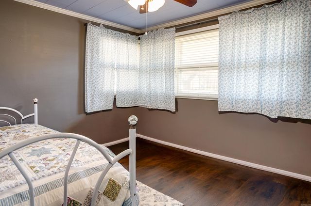 1110 W Nettleton, Jonesboro, AR 72401