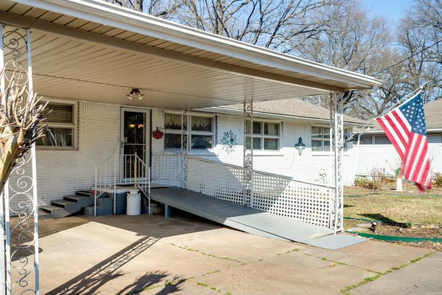 1110 W Nettleton, Jonesboro, AR 72401