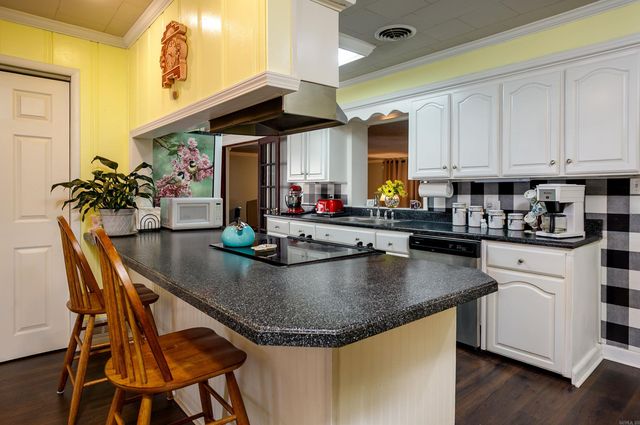 1110 W Nettleton, Jonesboro, AR 72401
