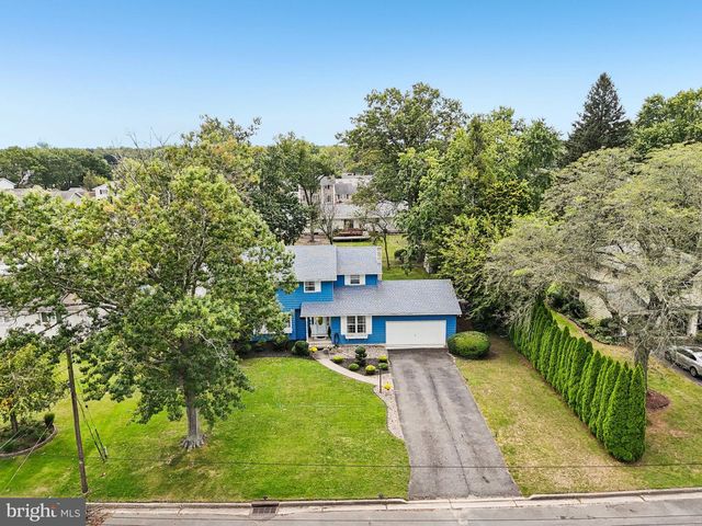 1847 GREENWILLOWS DR, Vineland, NJ 08361