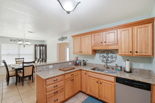 2182 Hagood Loop, Crestview, FL 32536