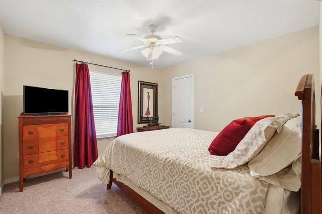 2182 Hagood Loop, Crestview, FL 32536