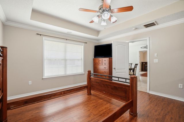 2182 Hagood Loop, Crestview, FL 32536