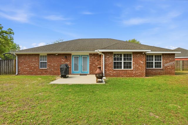 2182 Hagood Loop, Crestview, FL 32536