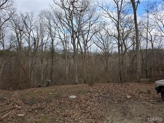 1695 Wade Road, Pacific, MO 63069