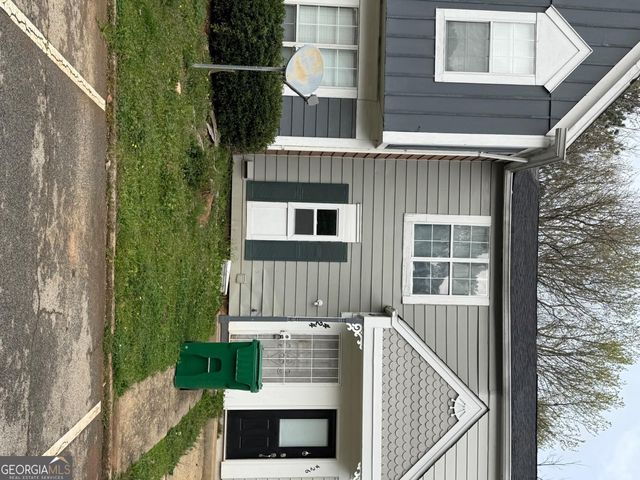 424 Prince Of Wales, Stone Mountain, GA 30083