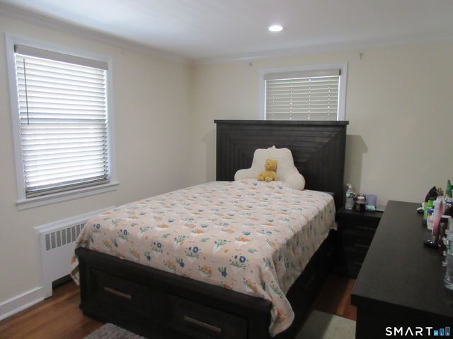 43 Breyer Avenue, Bridgeport, CT 06606
