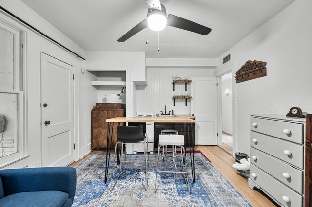 5322 Junius Street, Dallas, TX 75214