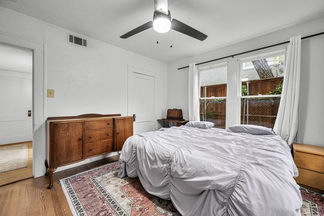 5322 Junius Street, Dallas, TX 75214