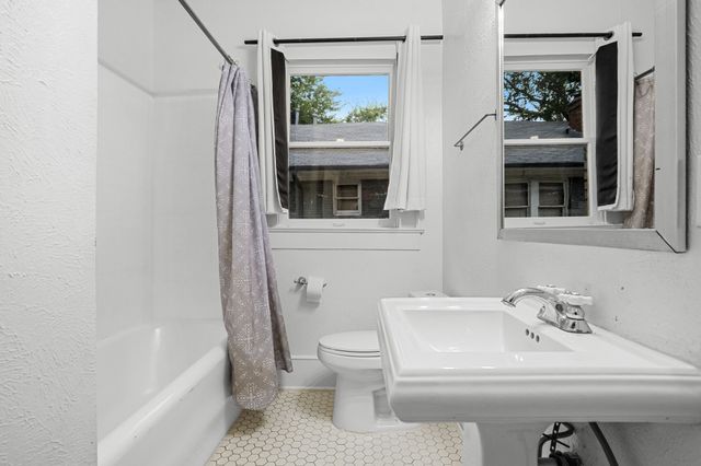 5322 Junius Street, Dallas, TX 75214