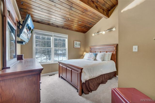 2 Hemlock Drive, Ellicottville, NY 14731