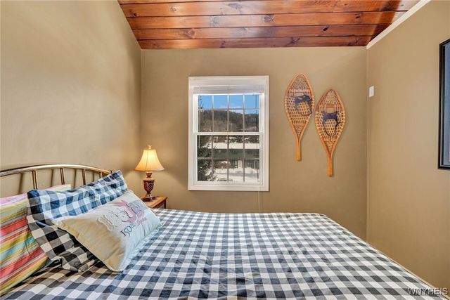 2 Hemlock Drive, Ellicottville, NY 14731