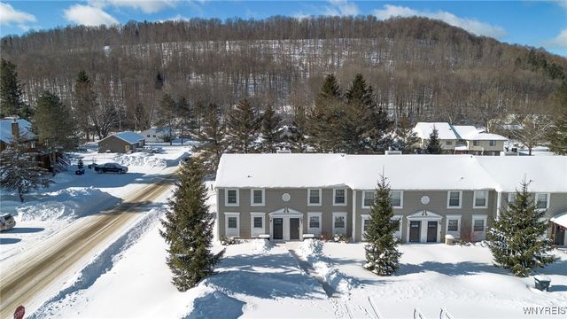 2 Hemlock Drive, Ellicottville, NY 14731