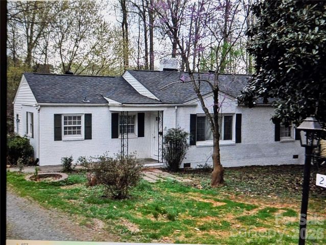 2335 Orton Street, Charlotte, NC 28208