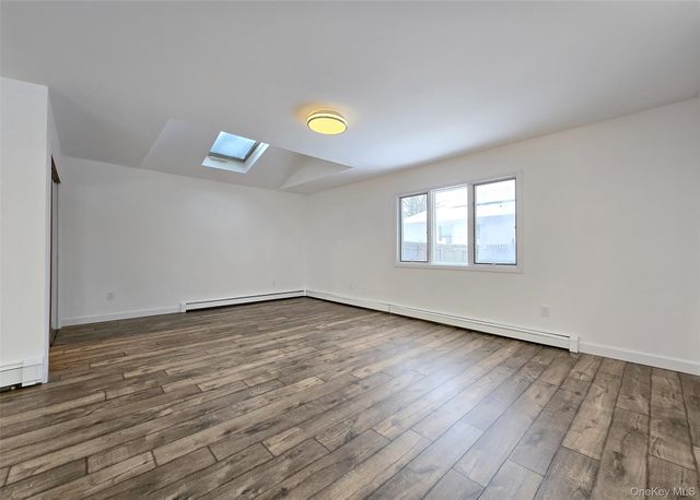 35 Segatogue Lane, South Setauket, NY 11720