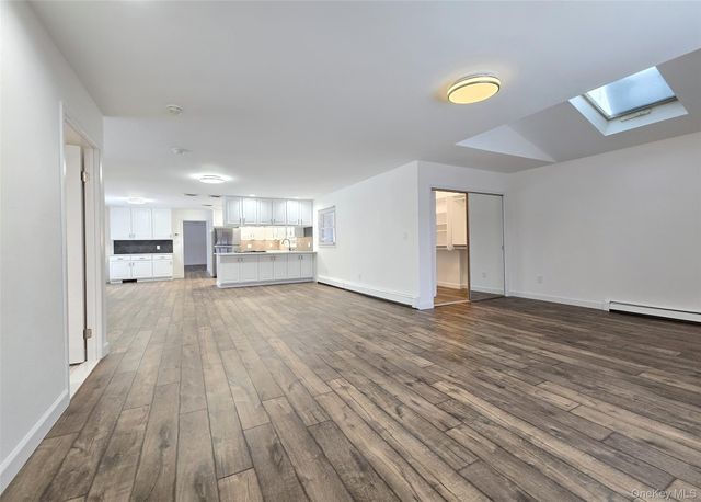 35 Segatogue Lane, South Setauket, NY 11720