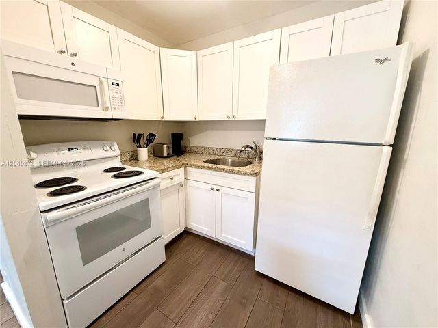 1415 SW 1st Street 6, Fort Lauderdale, FL 33315