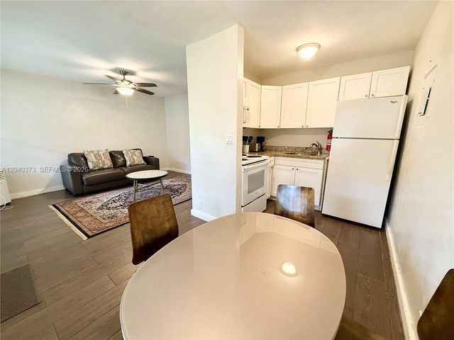 1415 SW 1st Street 6, Fort Lauderdale, FL 33315