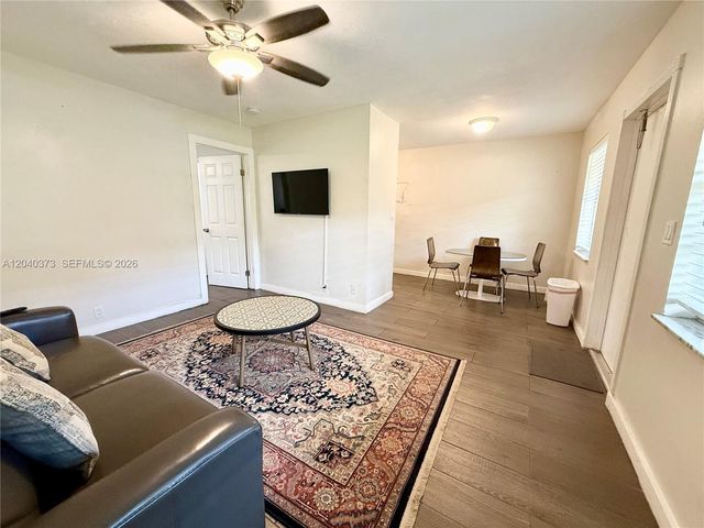 1415 SW 1st Street 6, Fort Lauderdale, FL 33315