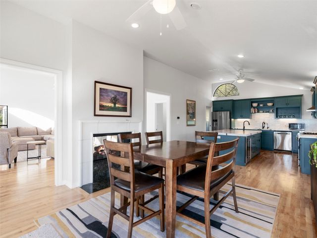 13805 Skyline DR, Austin, TX 78732