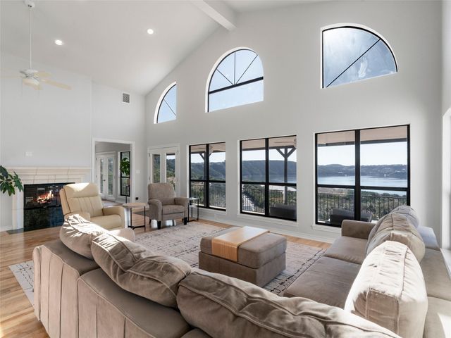 13805 Skyline DR, Austin, TX 78732