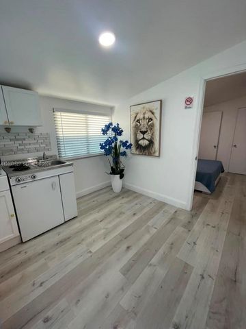 5615 Hope Street 1, Hollywood, FL 33021