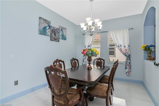 2181 Vardin PL, Naples, FL 34120