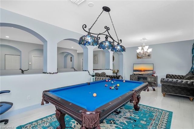 2181 Vardin PL, Naples, FL 34120