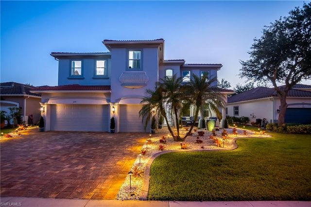 2181 Vardin PL, Naples, FL 34120
