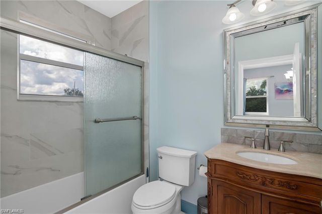 2181 Vardin PL, Naples, FL 34120
