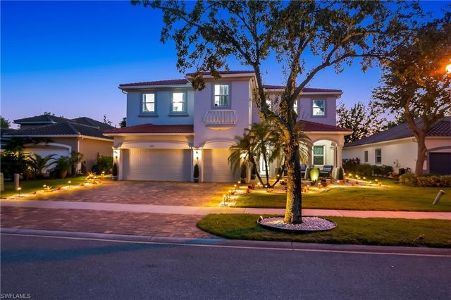 2181 Vardin PL, Naples, FL 34120