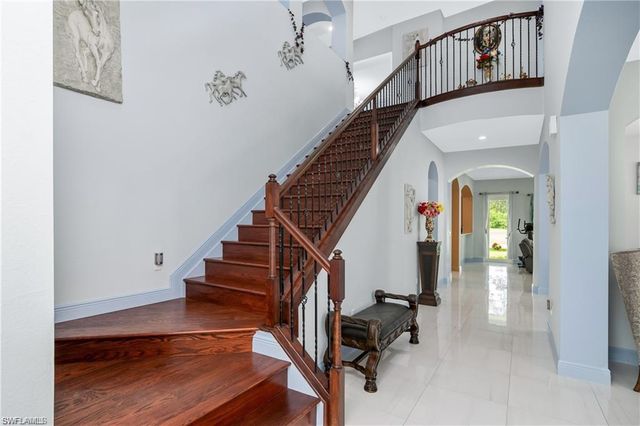 2181 Vardin PL, Naples, FL 34120