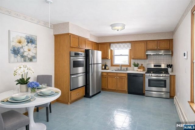 29 Woodland Road, Bloomfield, NJ 07003