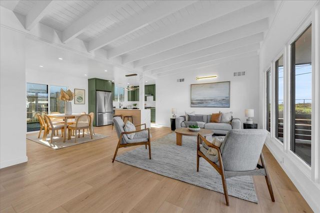 60 Wavecrest Drive, Daly City, CA 94015