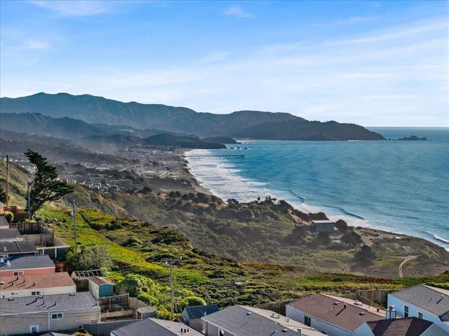 60 Wavecrest Drive, Daly City, CA 94015