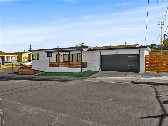 60 Wavecrest Drive, Daly City, CA 94015