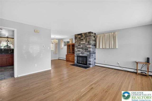 2189 Kistler Avenue, Lower Saucon Twp, PA 18015