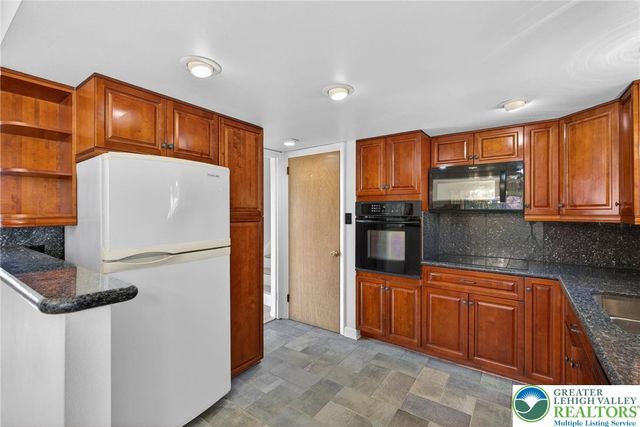 2189 Kistler Avenue, Lower Saucon Twp, PA 18015