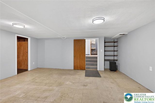 2189 Kistler Avenue, Lower Saucon Twp, PA 18015