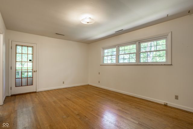 8530 Washington Boulevard, Indianapolis, IN 46240