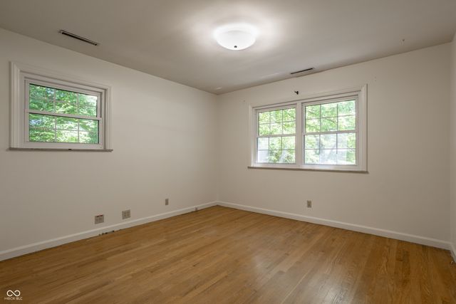 8530 Washington Boulevard, Indianapolis, IN 46240