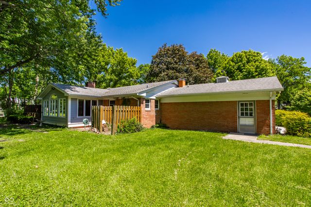 8530 Washington Boulevard, Indianapolis, IN 46240