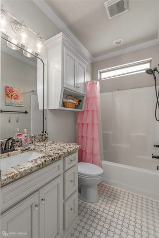 604 Dumaine Drive, Bossier City, LA 71111