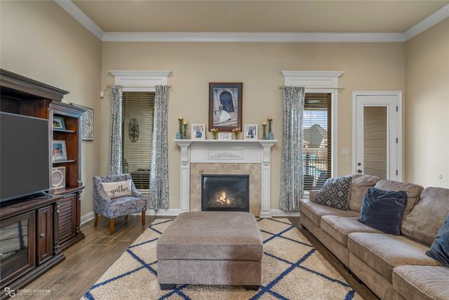 604 Dumaine Drive, Bossier City, LA 71111