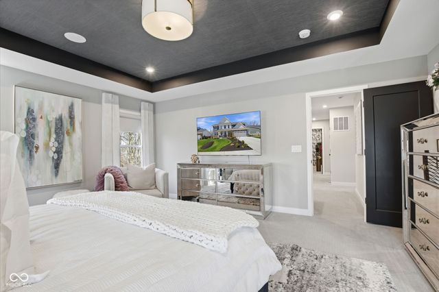 19918 Chatham Green Drive, Westfield, IN 46074