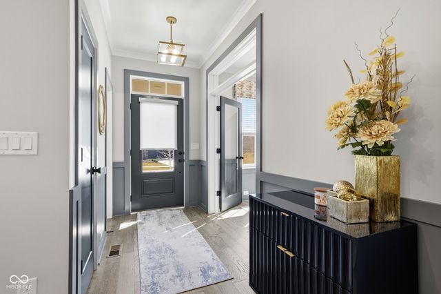 19918 Chatham Green Drive, Westfield, IN 46074