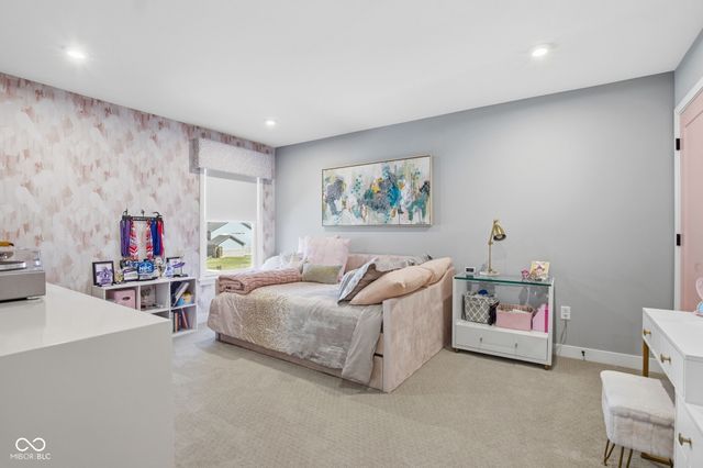 19918 Chatham Green Drive, Westfield, IN 46074