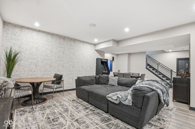 19918 Chatham Green Drive, Westfield, IN 46074