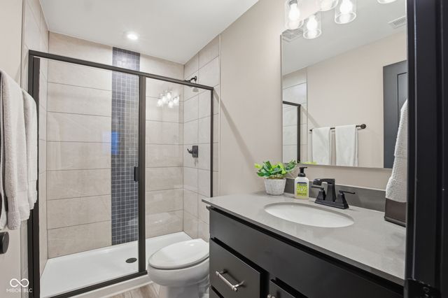 19918 Chatham Green Drive, Westfield, IN 46074